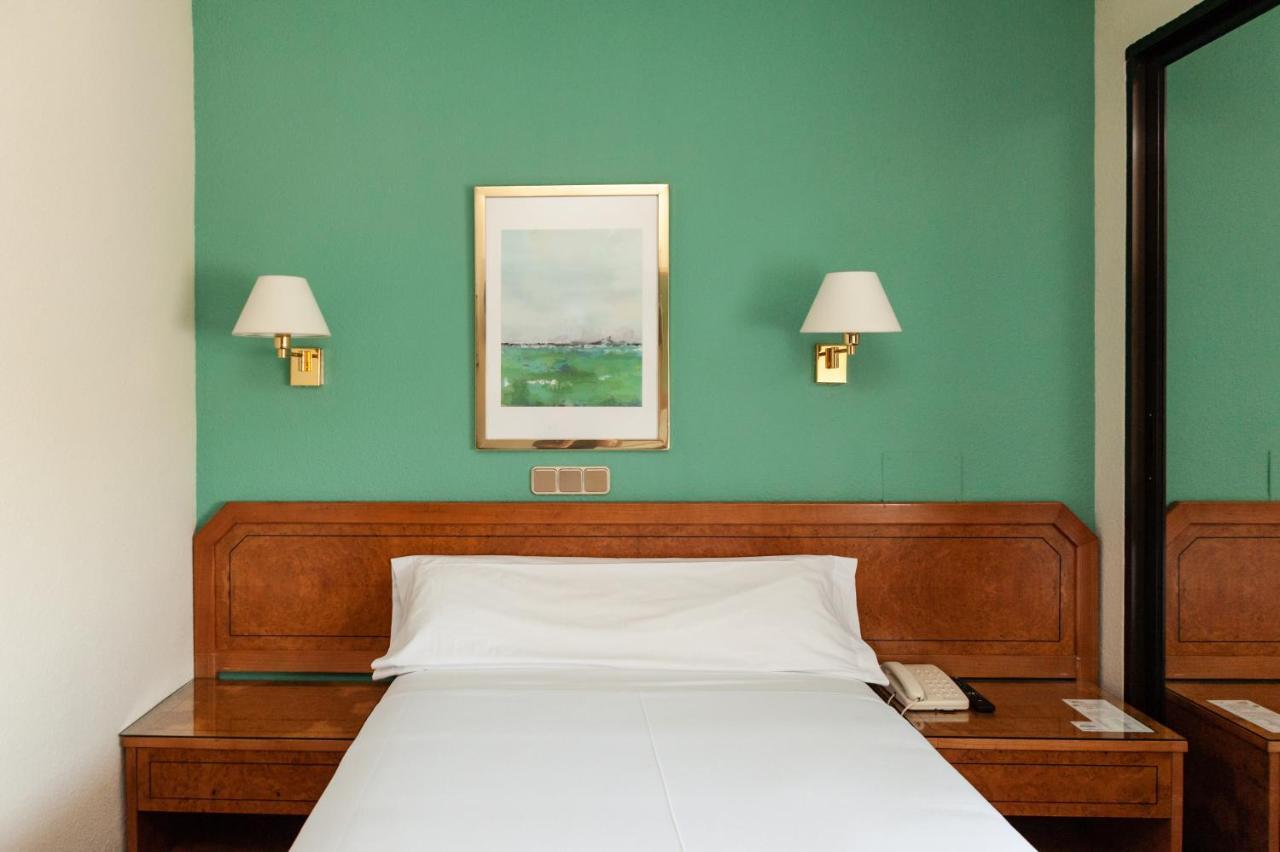 Hotel Don Carmelo Ávila Extérieur photo