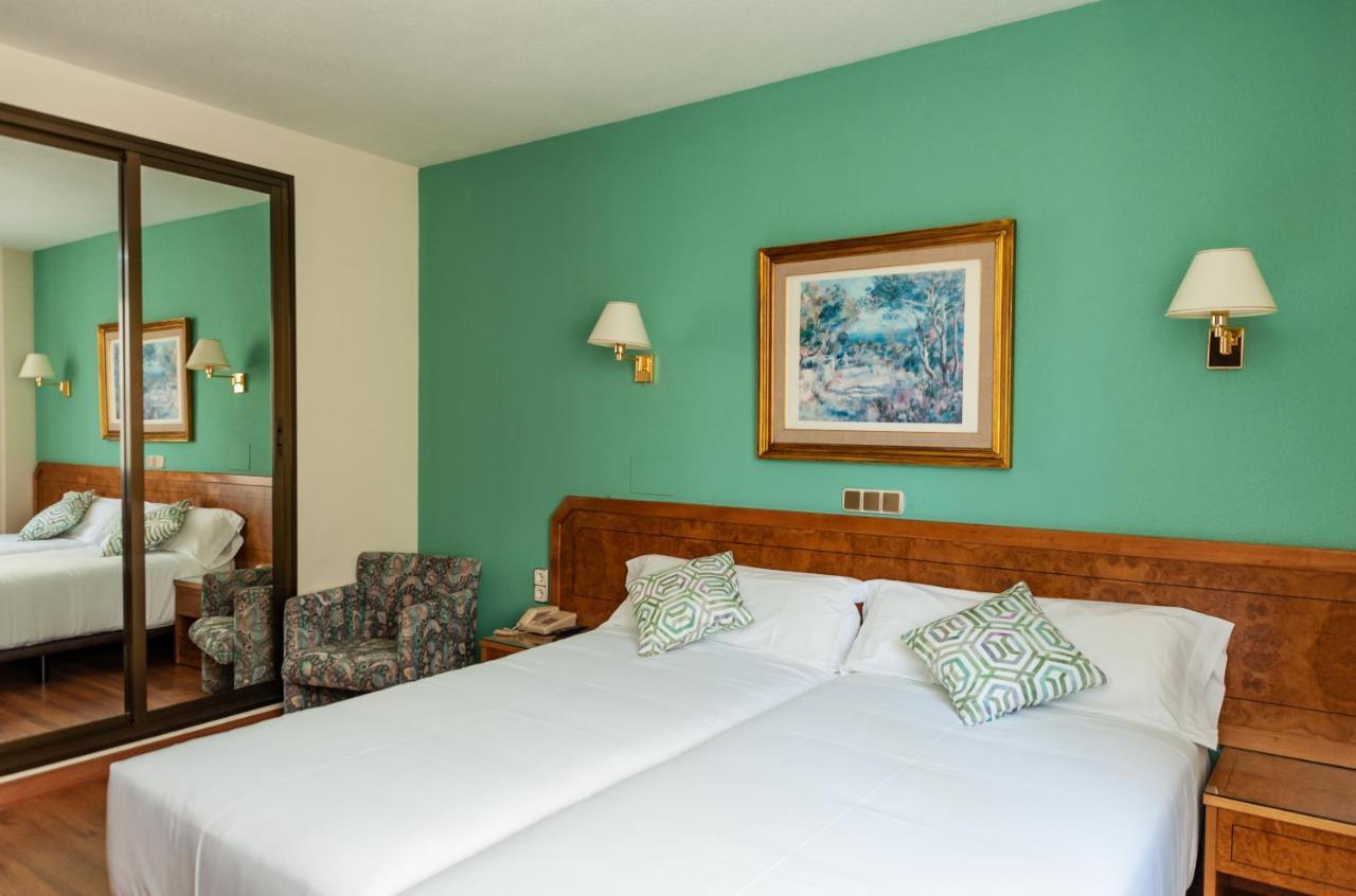 Hotel Don Carmelo Ávila Extérieur photo