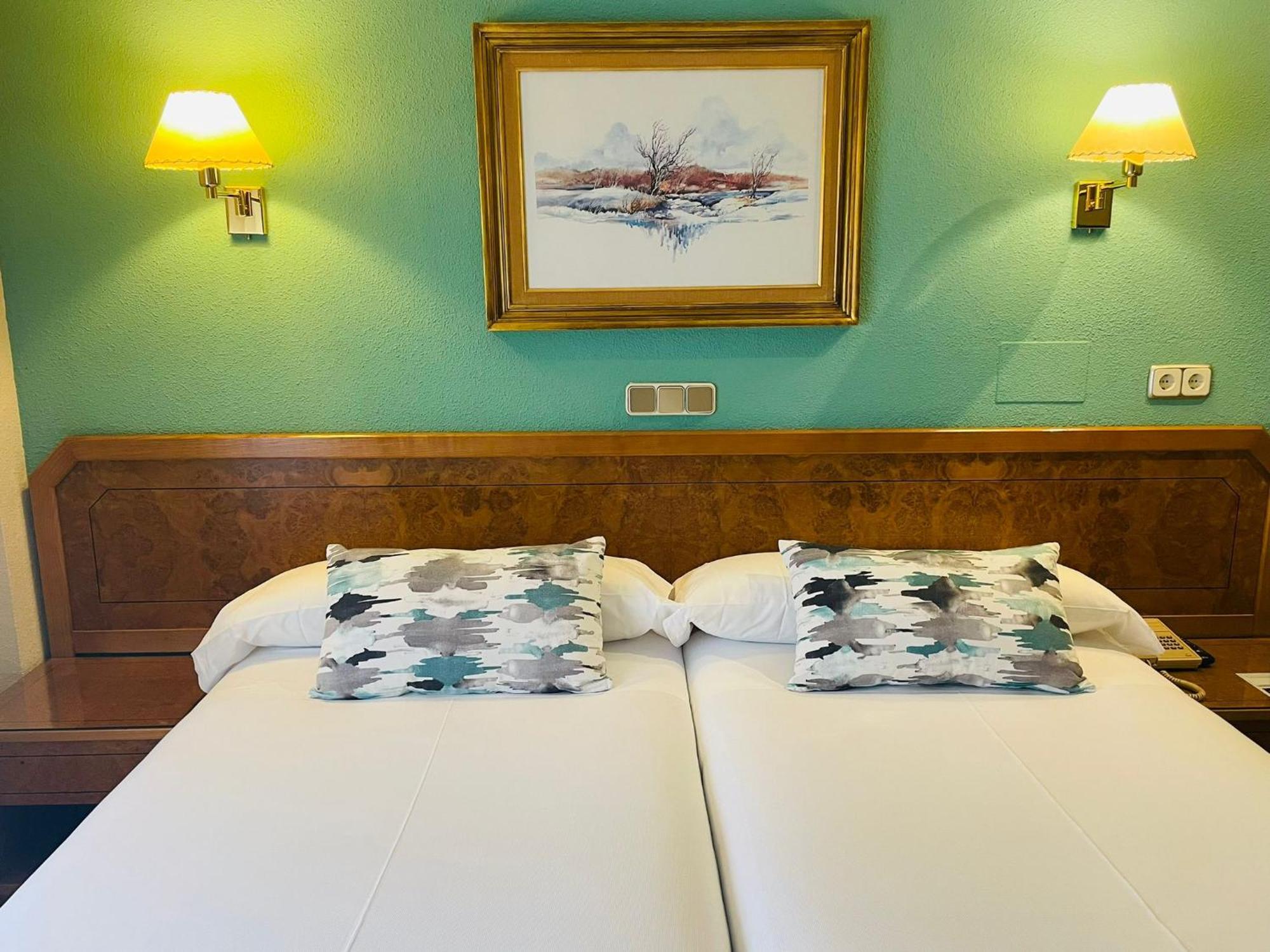 Hotel Don Carmelo Ávila Extérieur photo